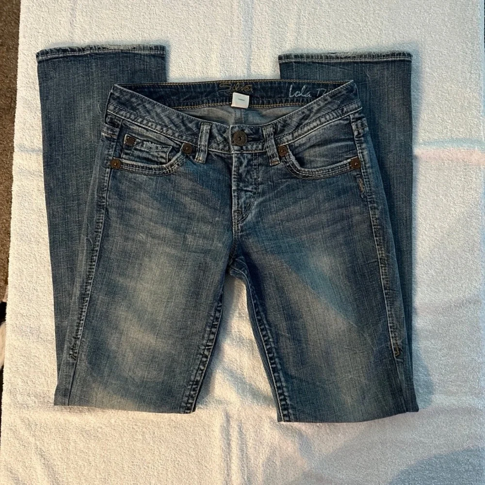 Silver Jeans Blue Denim with Brown Stitching - Picture 3 of 7